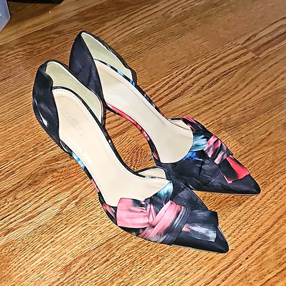 J. Crew Pointy Toe Stiletto Elsie Black Red Multi Side Toe Bow heels Size 8 - Picture 2 of 6